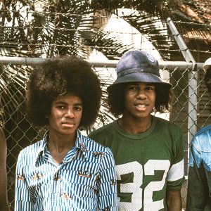 Michael Jackson Visits Bob Marley’s Home